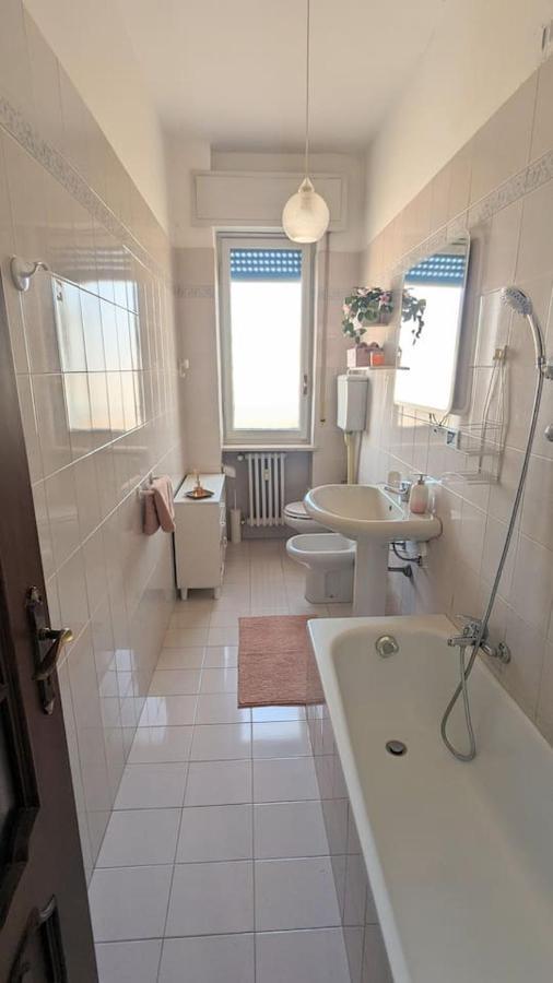 La Terrazza Del Re Apartment Vercelli Ngoại thất bức ảnh